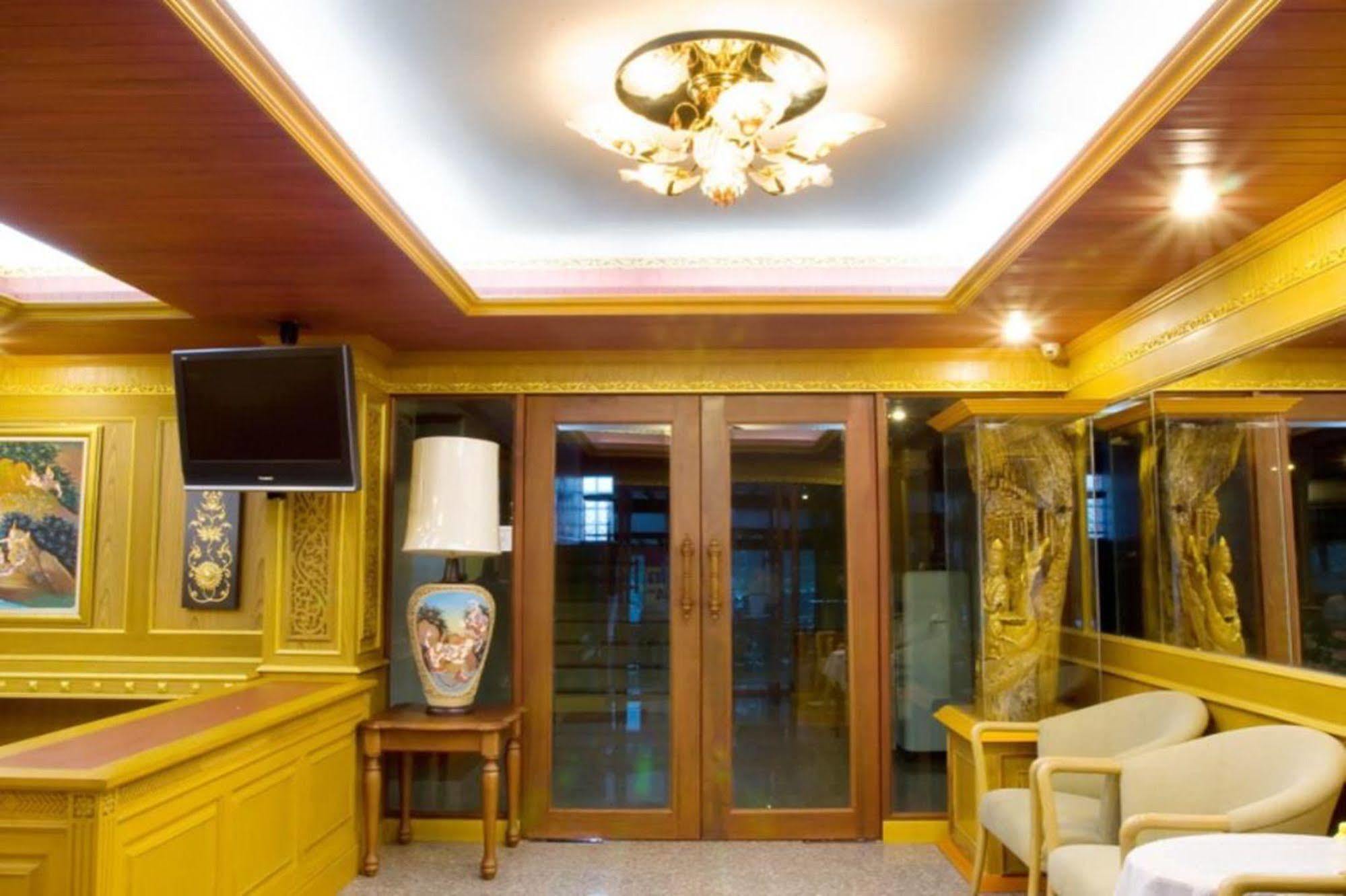 Oyo 280 Thai Garden Resort Μπανγκόκ Εξωτερικό φωτογραφία