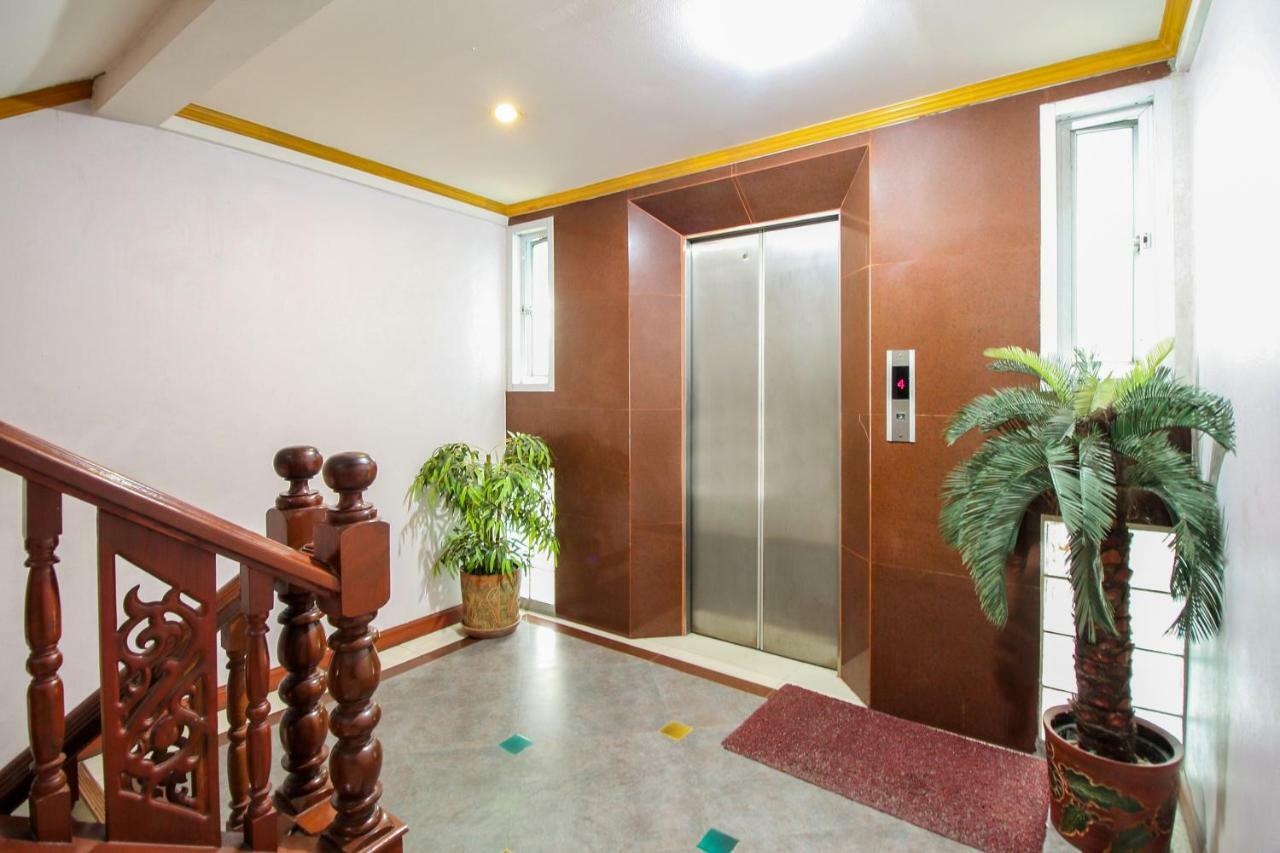 Oyo 280 Thai Garden Resort Μπανγκόκ Εξωτερικό φωτογραφία